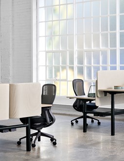 VOX task chair