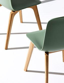 JAC classic chair JAC classic chair
