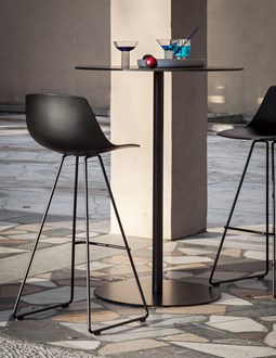 MIUNN outdoor stool MIUNN outdoor stool