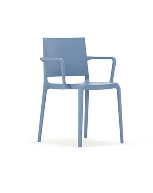 Tonina Chair with arms | Blue Skies
