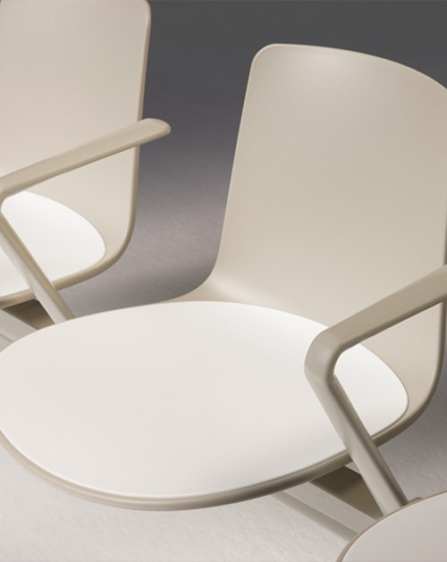 LOTTUS bench