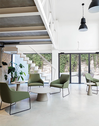 Alya Sled Lounge Chair