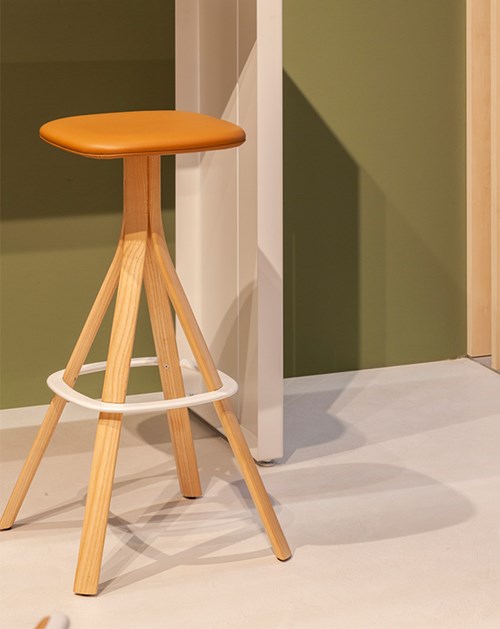 LUSTO stool