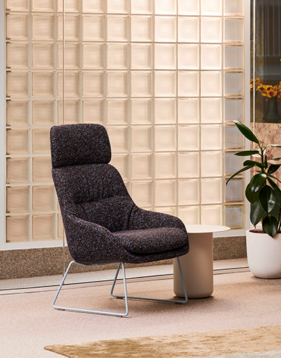 JAC sled lounge chair