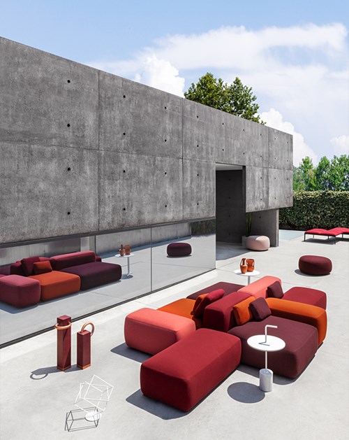PLUS outdoor modular lounge system