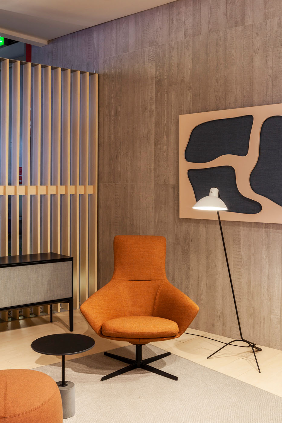 Wing lounge chair deals