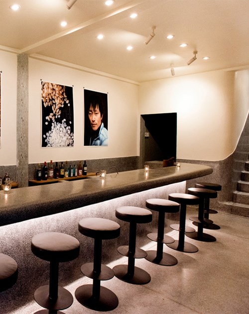 SATURN bar stool