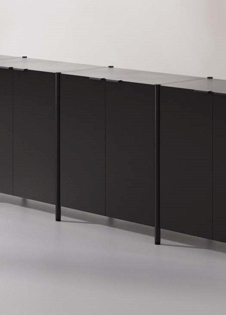 Cupboard Low Unit 4