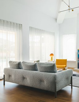 MOMIC Lounge MOMIC Lounge