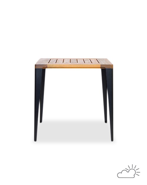 WB outdoor table